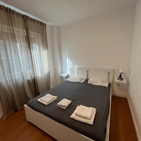 Forest Nook Free Garage