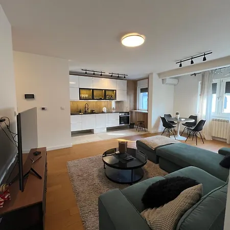 شقة Forest Nook Free Garage