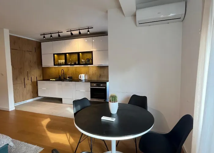 Daire Forest Nook Free Garage *